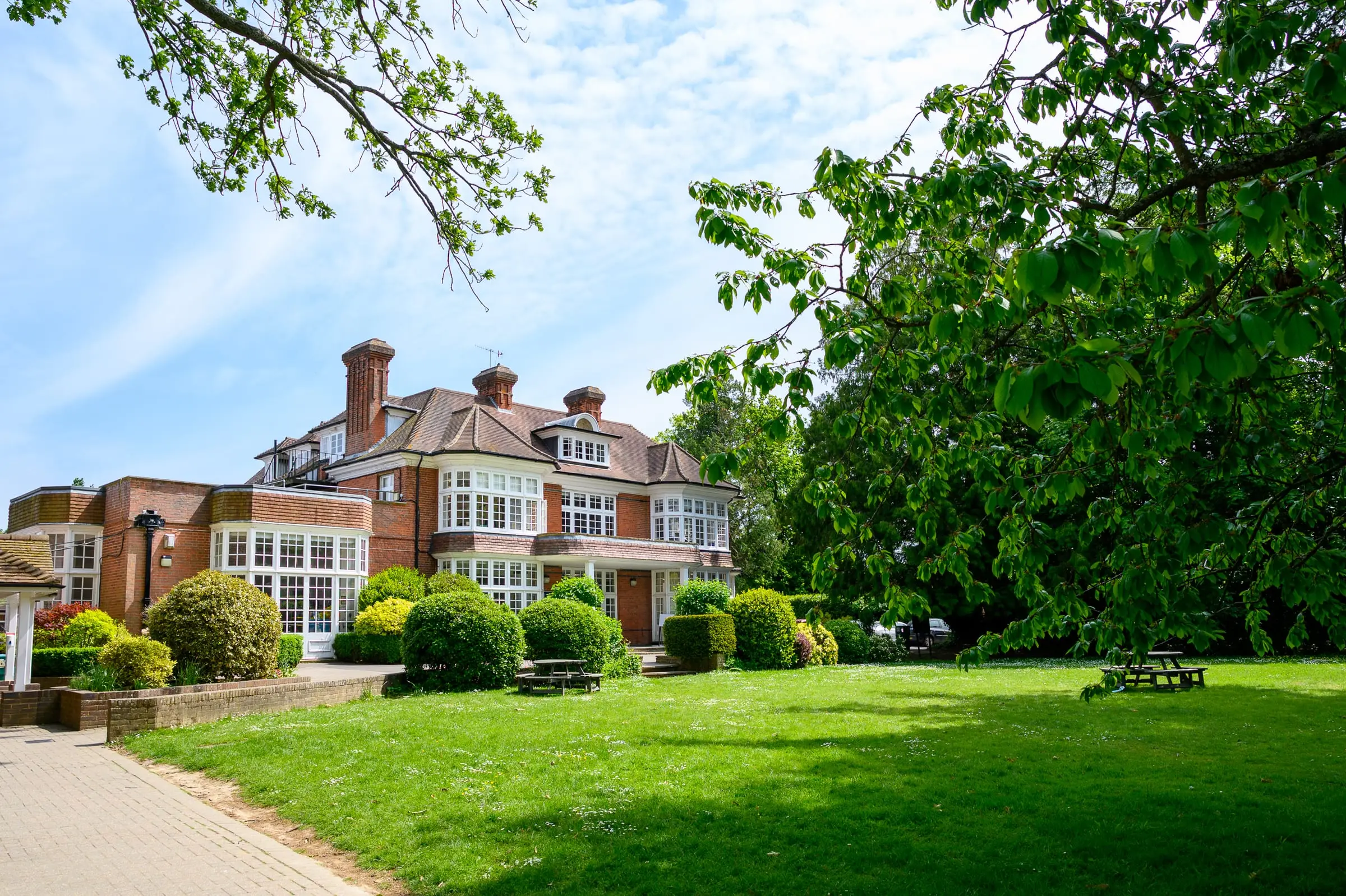 Lingfield College